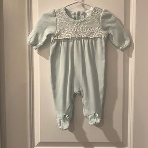 Edgehill Collection! Soft mint one piece